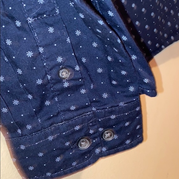 Simply styled (made by Sears ) - Picture 9 of 10